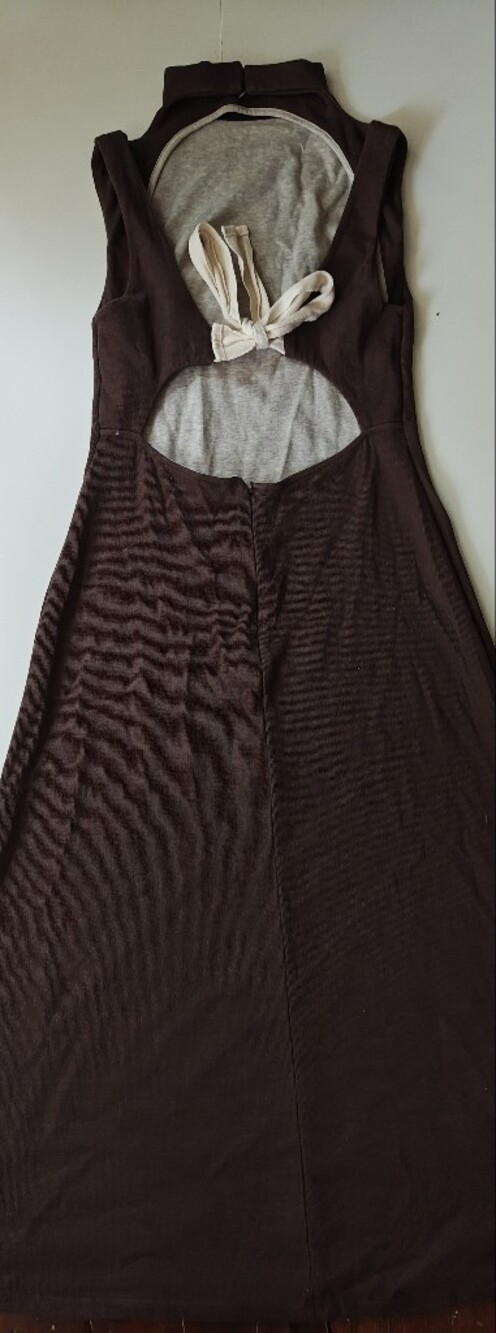 Sleeveless Brown Midi Knit Dress - Classic Minimalist - Picture 5 of 13
